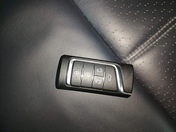 Фото 9 - GAC Trumpchi M8