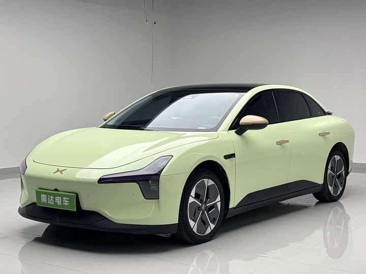 Фото 1 - XPeng Mona M03