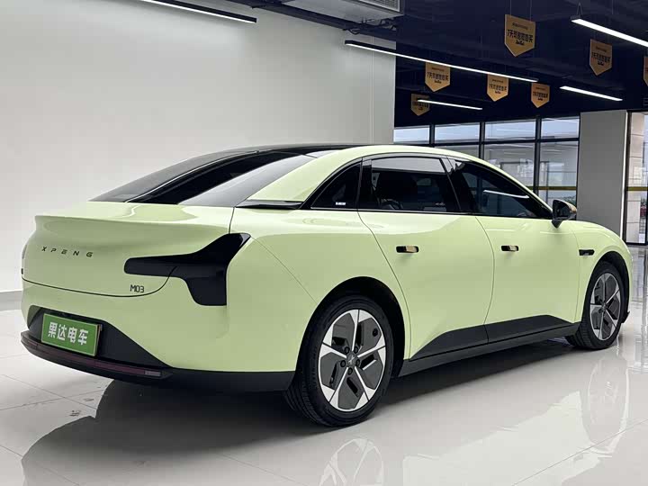 Фото 8 - XPeng Mona M03