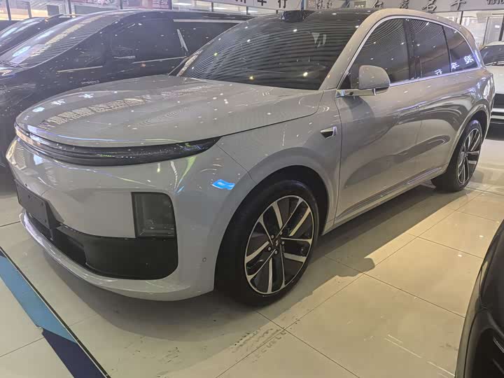 Фото 1 - LiXiang L6