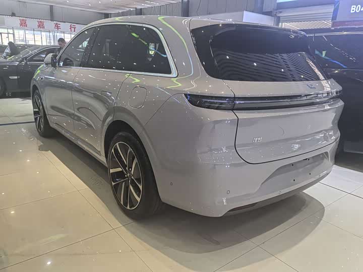 Фото 6 - LiXiang L6