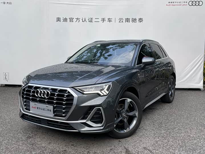 Фото 4 - Audi Q3