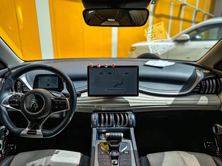 Фото 5 - BYD Yuan Plus