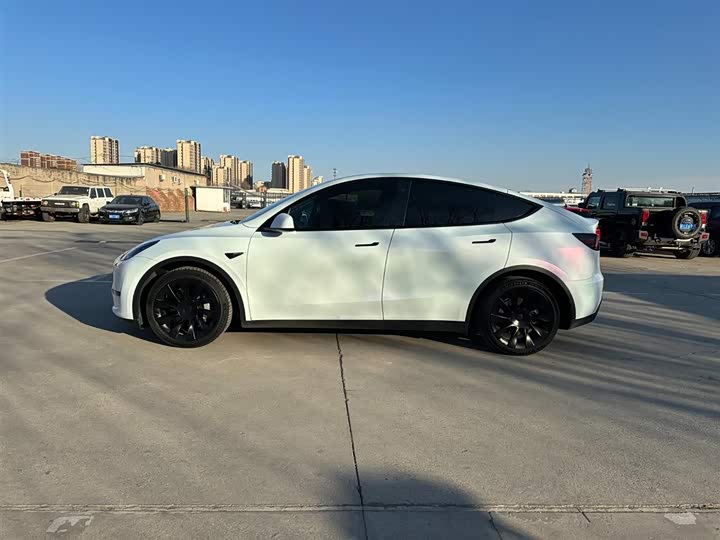 Фото 7 - Tesla Model Y