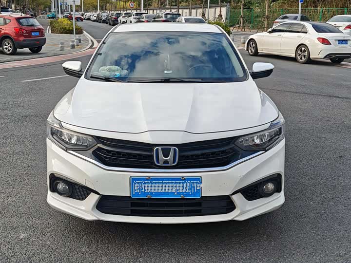 Фото 2 - Honda Envix