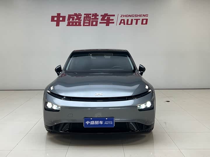 Фото 2 - XPeng P7