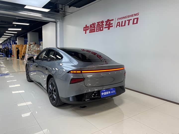 Фото 4 - XPeng P7