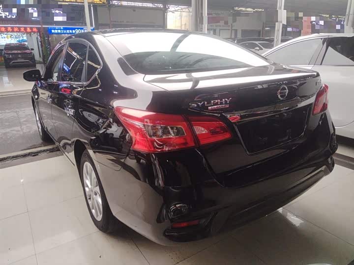 Фото 5 - Nissan Sylphy