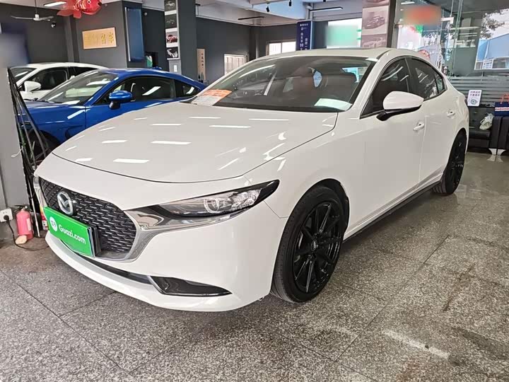 Фото 2 - Mazda 3 (Axela)