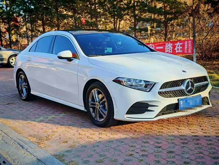 Фото 3 - Mercedes-Benz A-Class