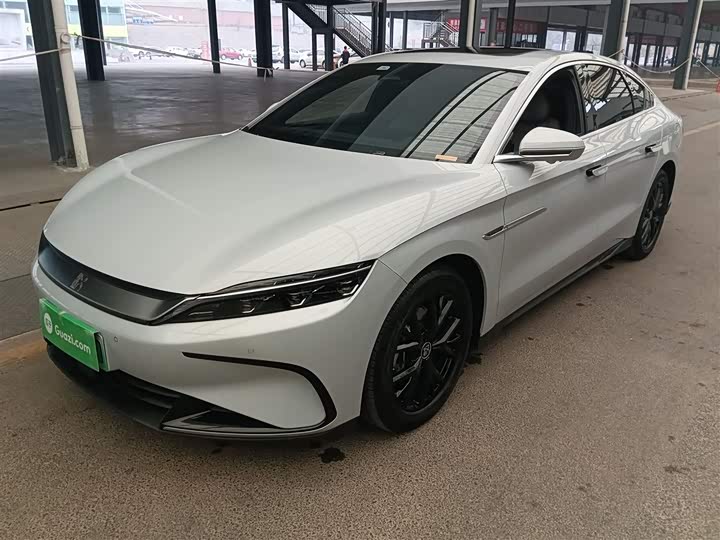 Фото 2 - BYD Han