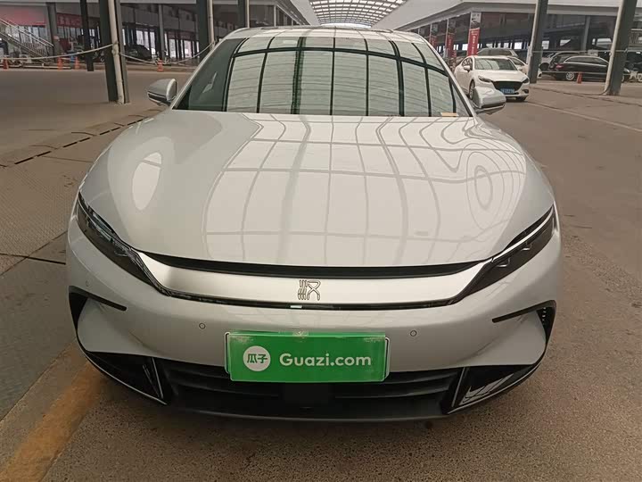 Фото 3 - BYD Han