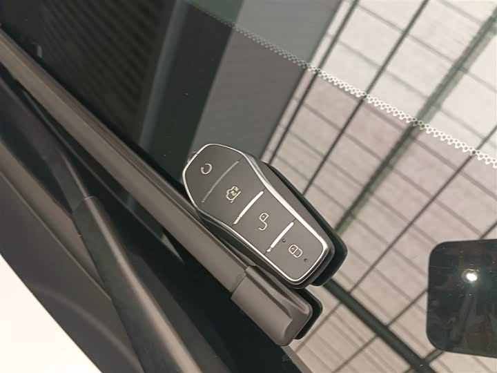 Фото 9 - BYD Han