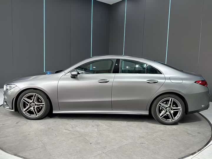 Фото 4 - Mercedes-Benz CLA-Class