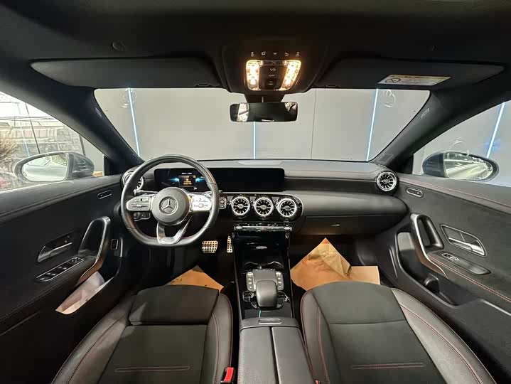Фото 9 - Mercedes-Benz CLA-Class