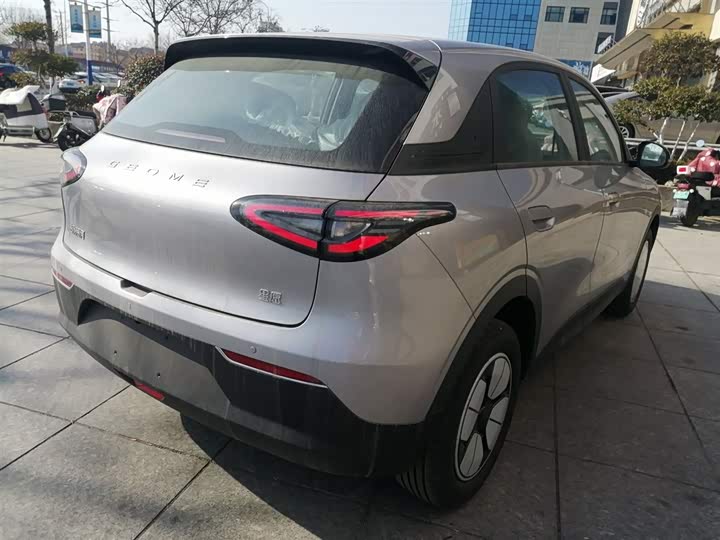 Фото 7 - Geely Galaxy Geome