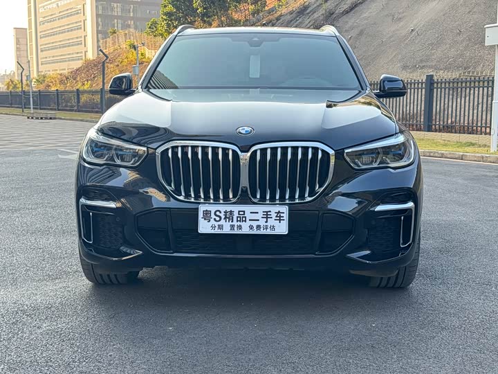 Фото 2 - BMW X5