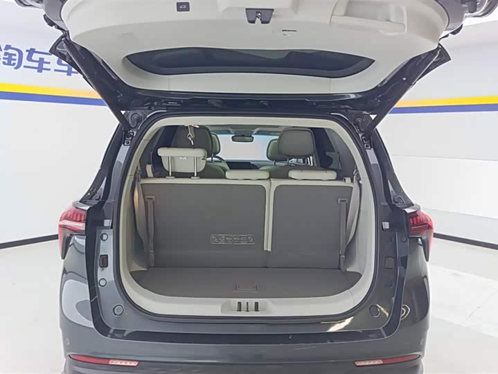 Фото 4 - Dongfeng Forthing Yacht