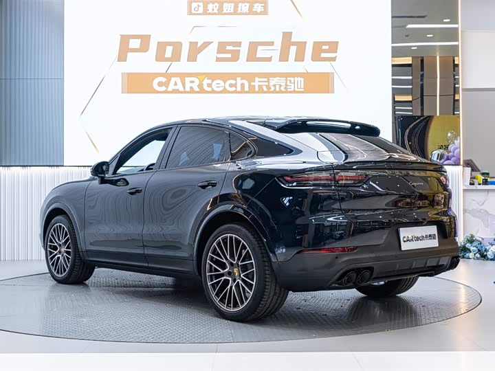 Фото 4 - Porsche Cayenne