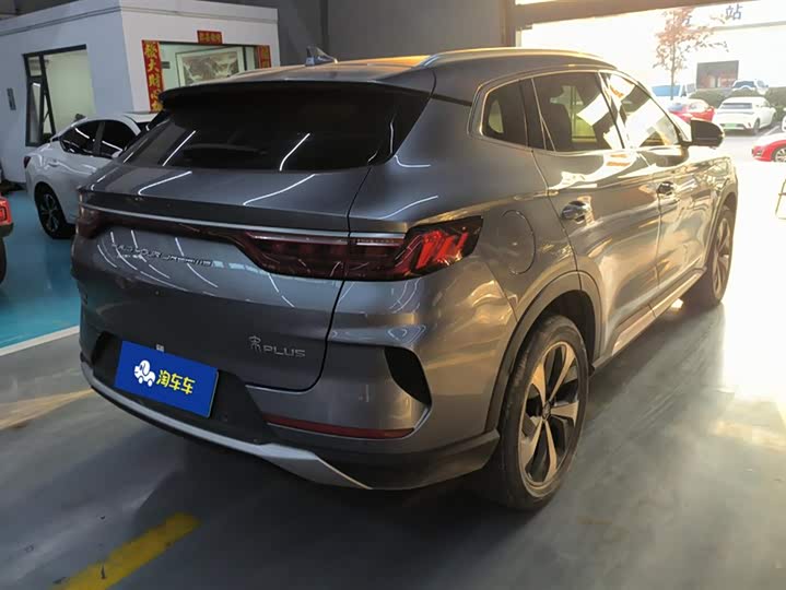 Фото 3 - BYD Song Plus Hybrid/EV