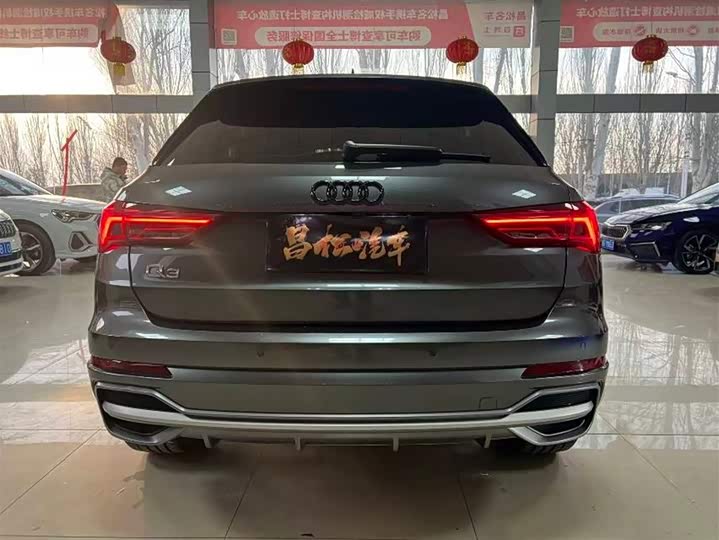 Фото 5 - Audi Q3