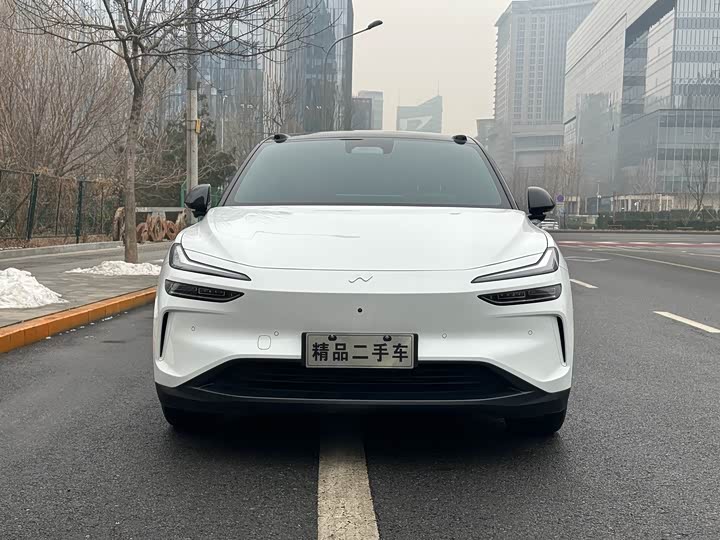 Фото 2 - Nio Onvo L60