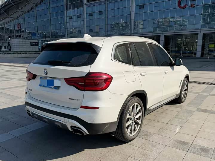 Фото 6 - BMW X3