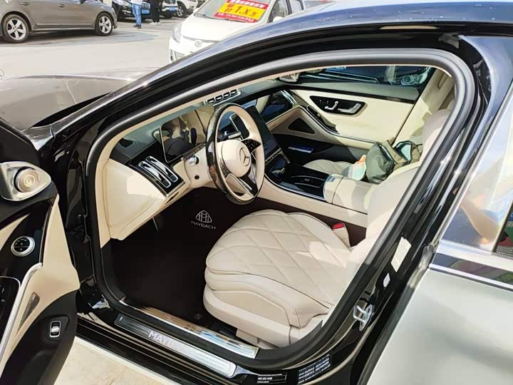 Фото 7 - Mercedes-Benz Maybach S-Class