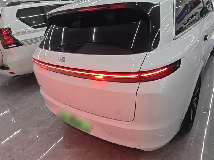 Фото 6 - LiXiang L7