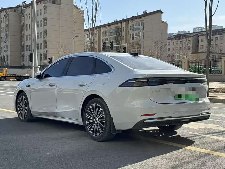 Фото 9 - Geely Galaxy A7