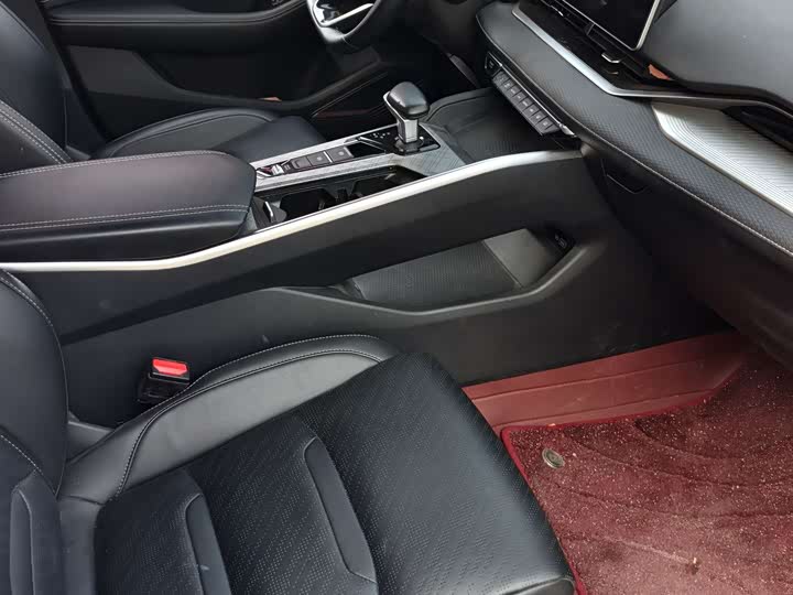 Фото 6 - Geely Preface