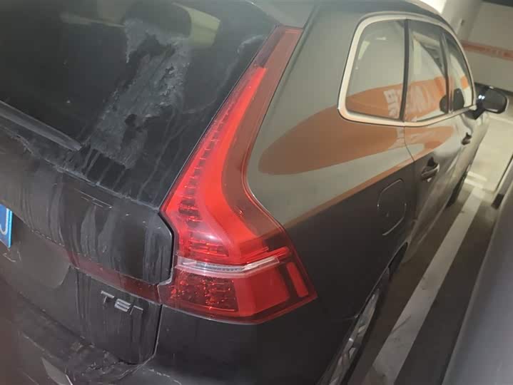 Фото 3 - Volvo XC60