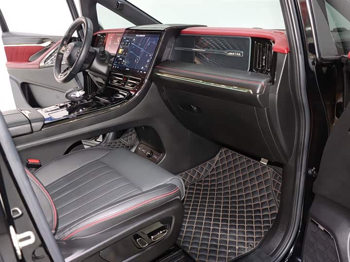 Фото 7 - GAC Trumpchi M8