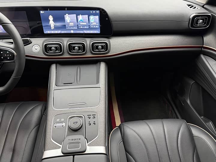 Фото 9 - Chery Tiggo 9