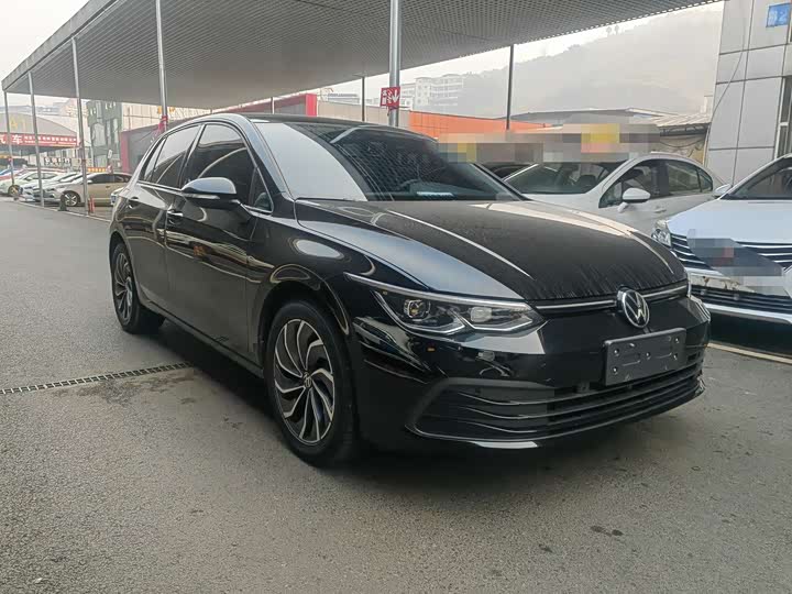 Фото 3 - Volkswagen Golf