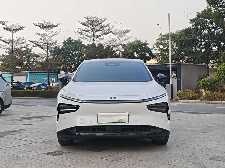 Фото 2 - XPeng G7