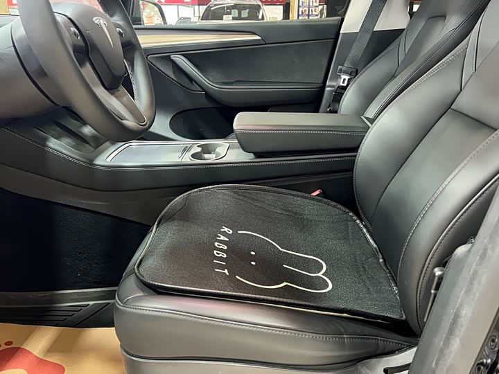 Фото 4 - Tesla Model Y