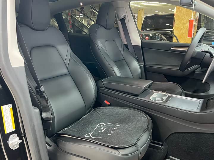 Фото 9 - Tesla Model Y