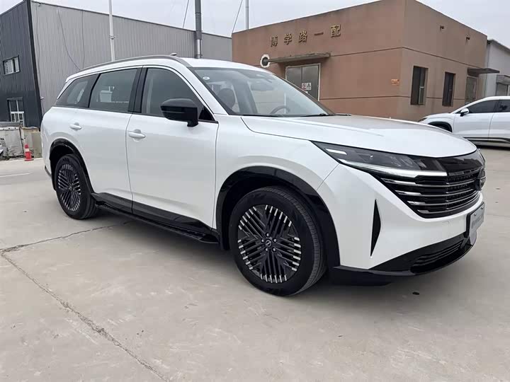 Фото 3 - Nissan Pathfinder