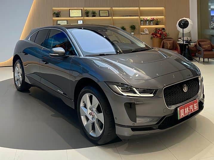Фото 5 - Jaguar I-Pace