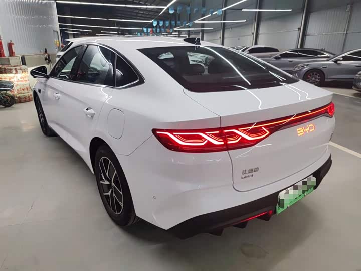 Фото 5 - BYD Qin L