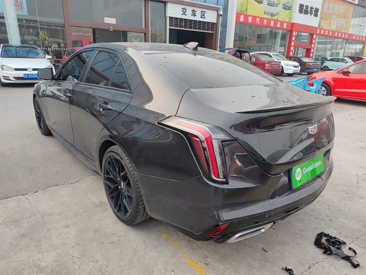 Фото 5 - Cadillac CT4