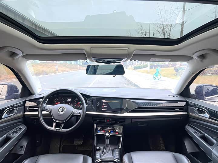 Фото 4 - Volkswagen Passat