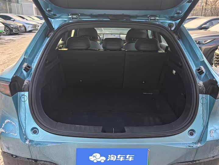 Фото 4 - Changan Deepal S05