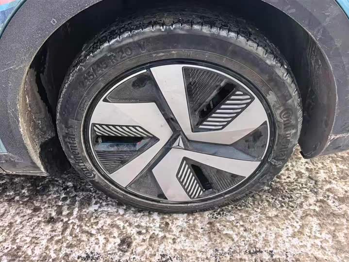 Фото 6 - Changan Deepal S05