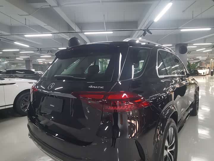 Фото 3 - Mercedes-Benz GLE-Class