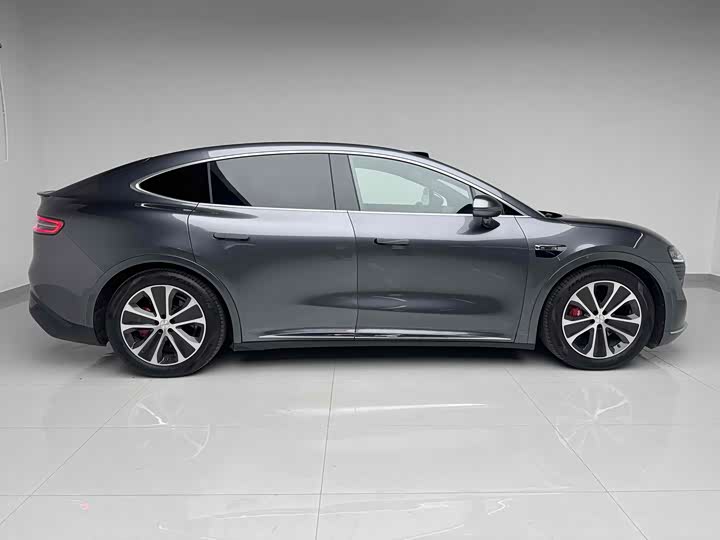 Фото 8 - Luxeed R7