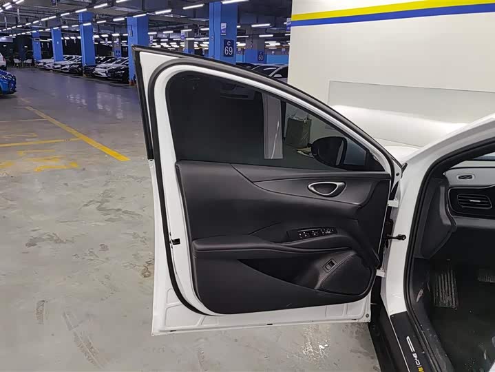 Фото 7 - BYD Seal 06 Hybrid/EV