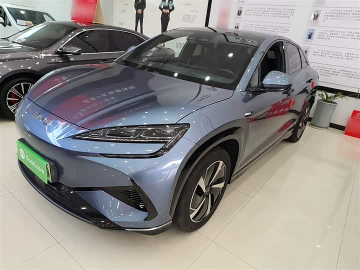 Фото 2 - BYD Sea Lion 07 EV