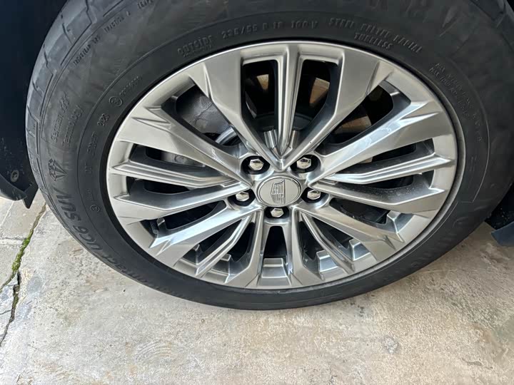 Фото 3 - Cadillac XT4